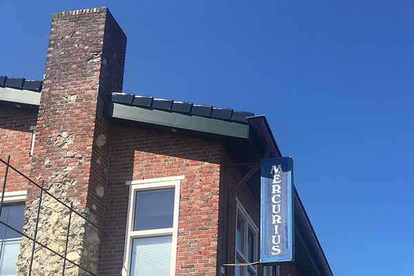 Gebouw in Leens